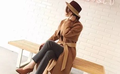 男生把qq放进女生的qq里韩剧